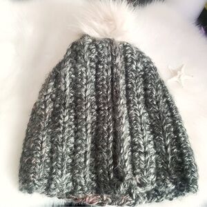 HANDMADE Super Soft Chunky Hand Knit Wool Beanie OS
